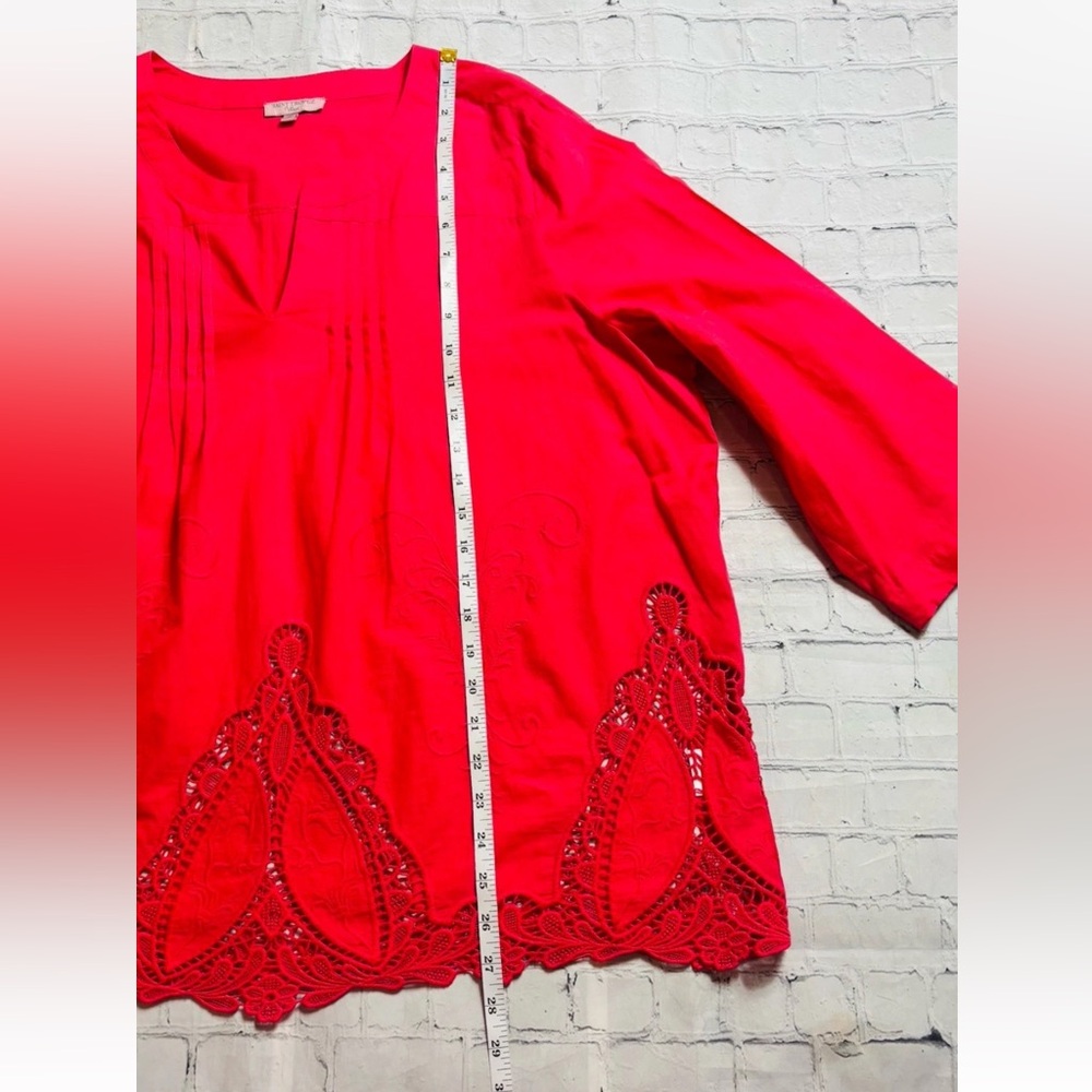 Saint Tropez West Cotton Tunic Top Size 1X Hot Pink Cut Out Lace Feminine - Picture 8 of 11